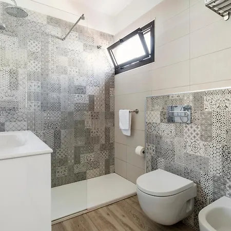 Paradise - アパート *